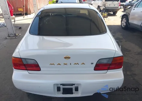 1995 Nissan Maxima Gle/Gxe/Se from USA, damaged, VIN JN1CA21D3ST038818